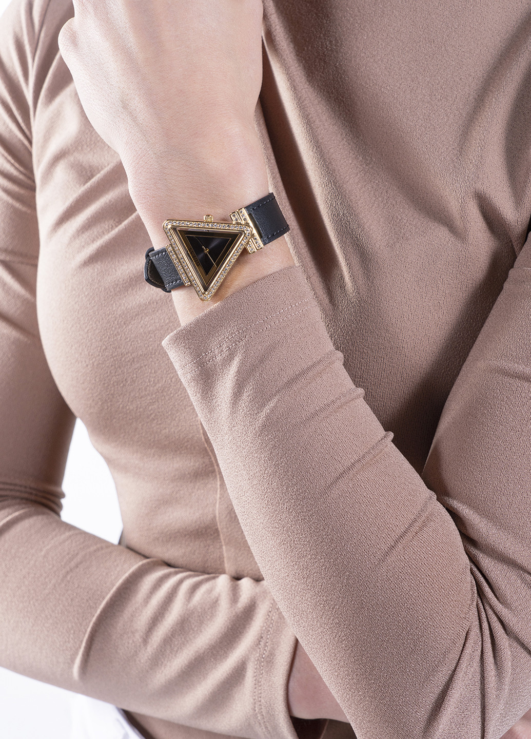 GUESS GW0504L5 Golden-Tone Triangle black leather strap Analog Watch - Image 3