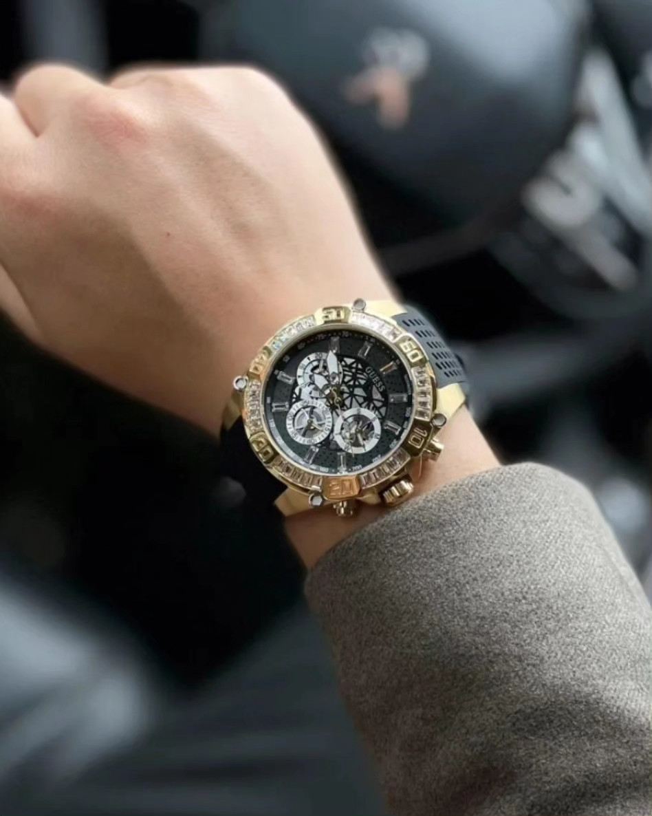 GUESS GW0333G1 Men's Multifunction Stainless Steel silver Watch - Image 2