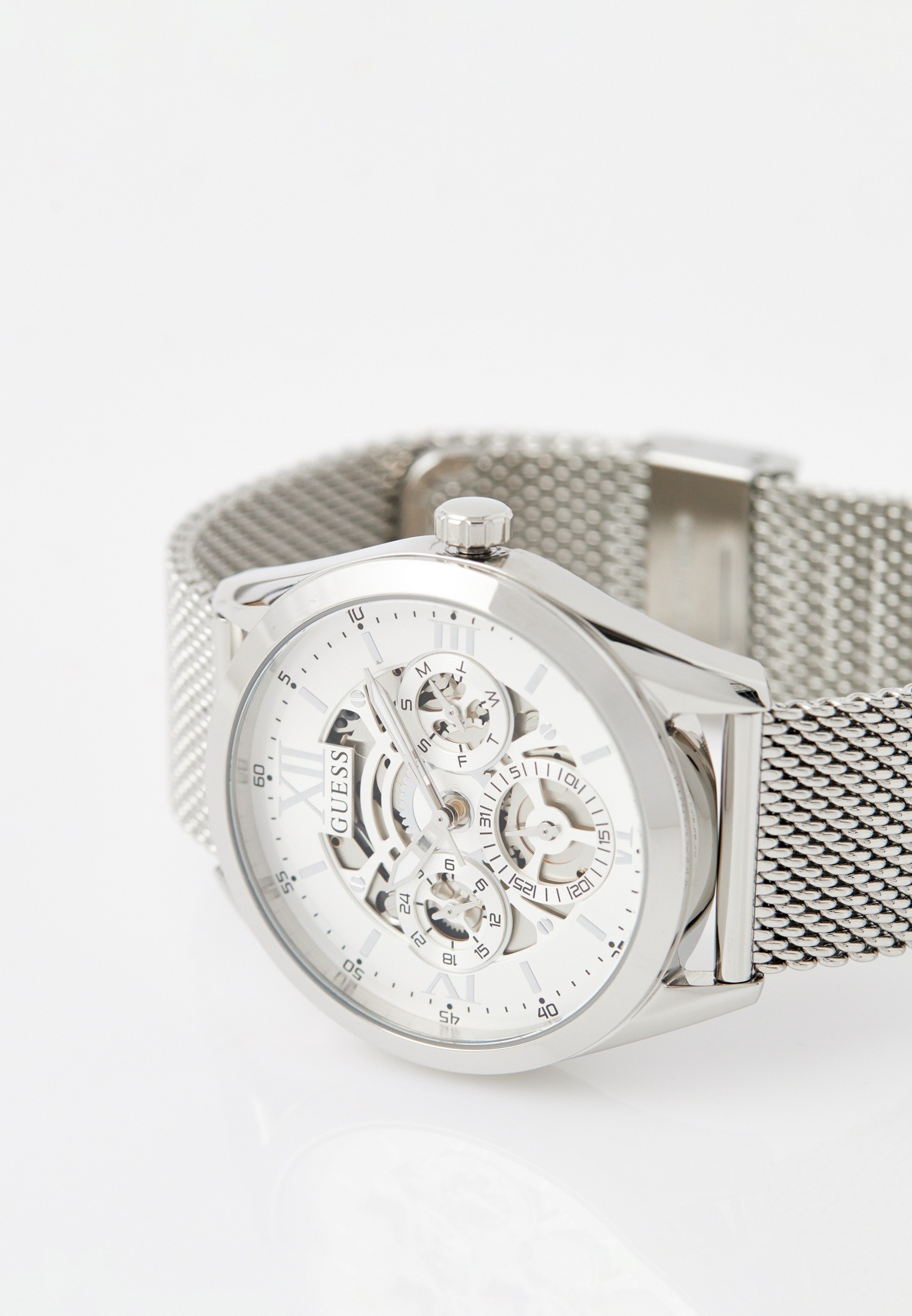 GUESS GW0368G1 Men's Silver-Tone mesh bracelet Watch - Image 4