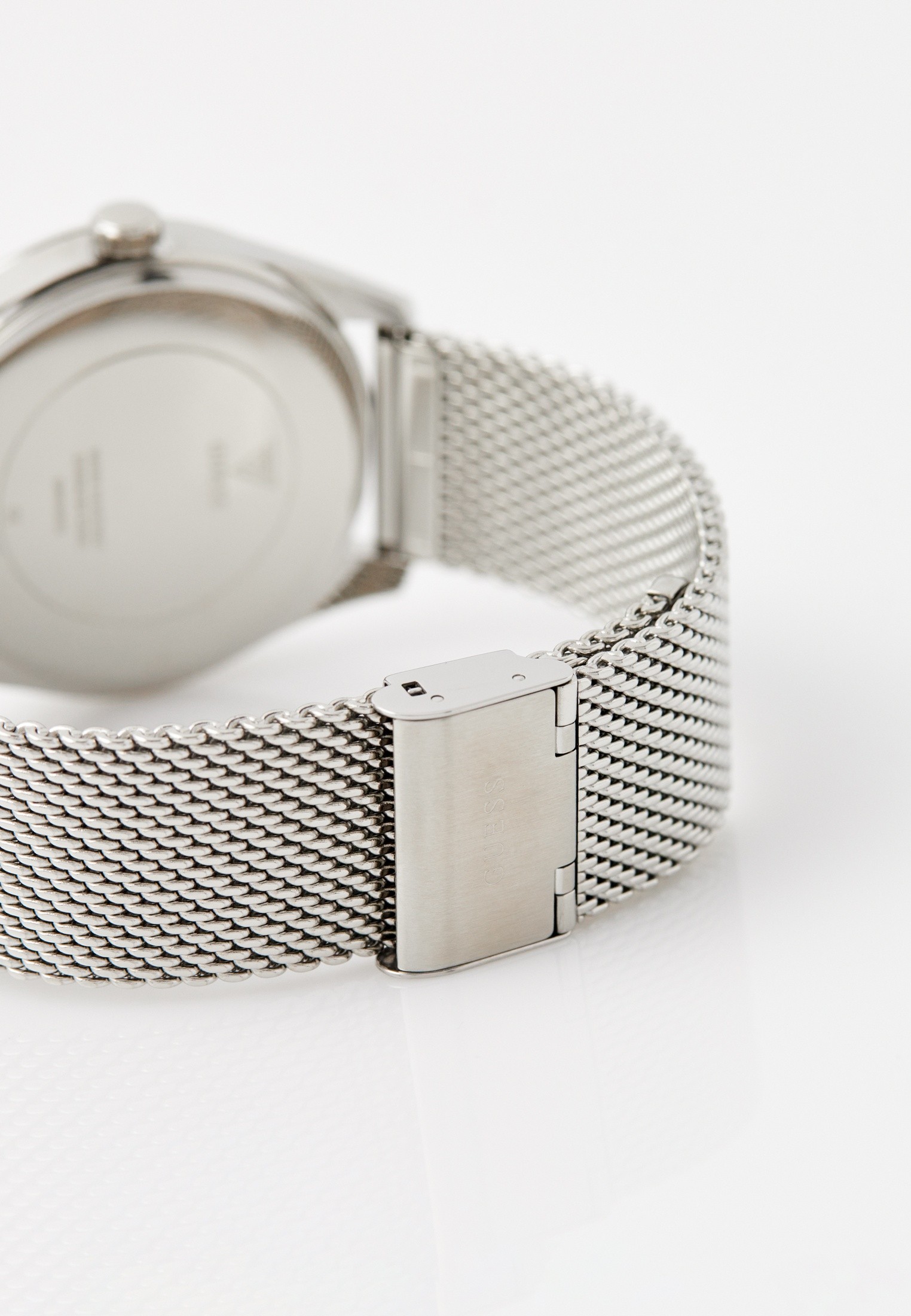 GUESS GW0368G1 Men's Silver-Tone mesh bracelet Watch - Image 5