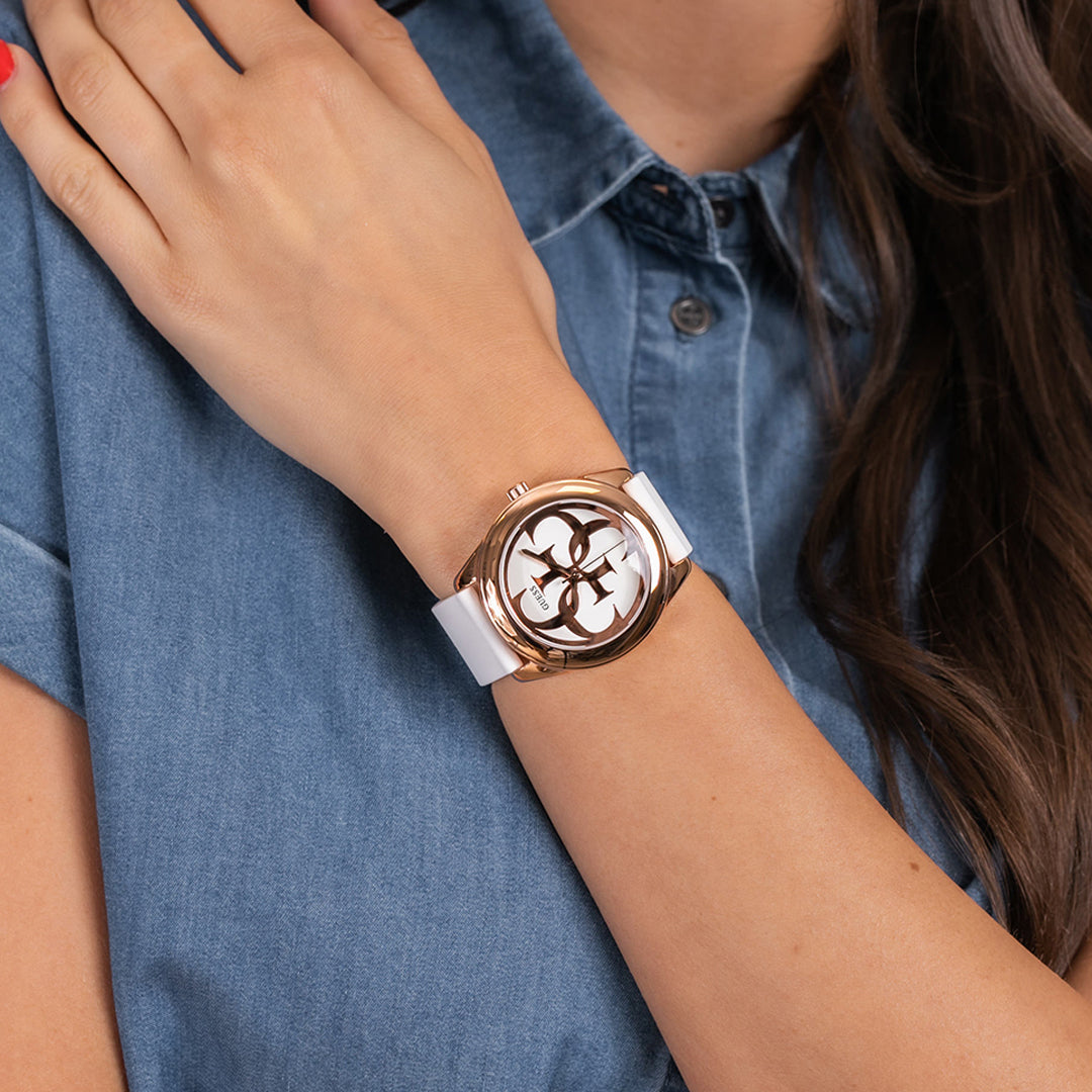 GUESS W0911L5 Womens Rose gold toned watch with Silicone Strap - Image 2