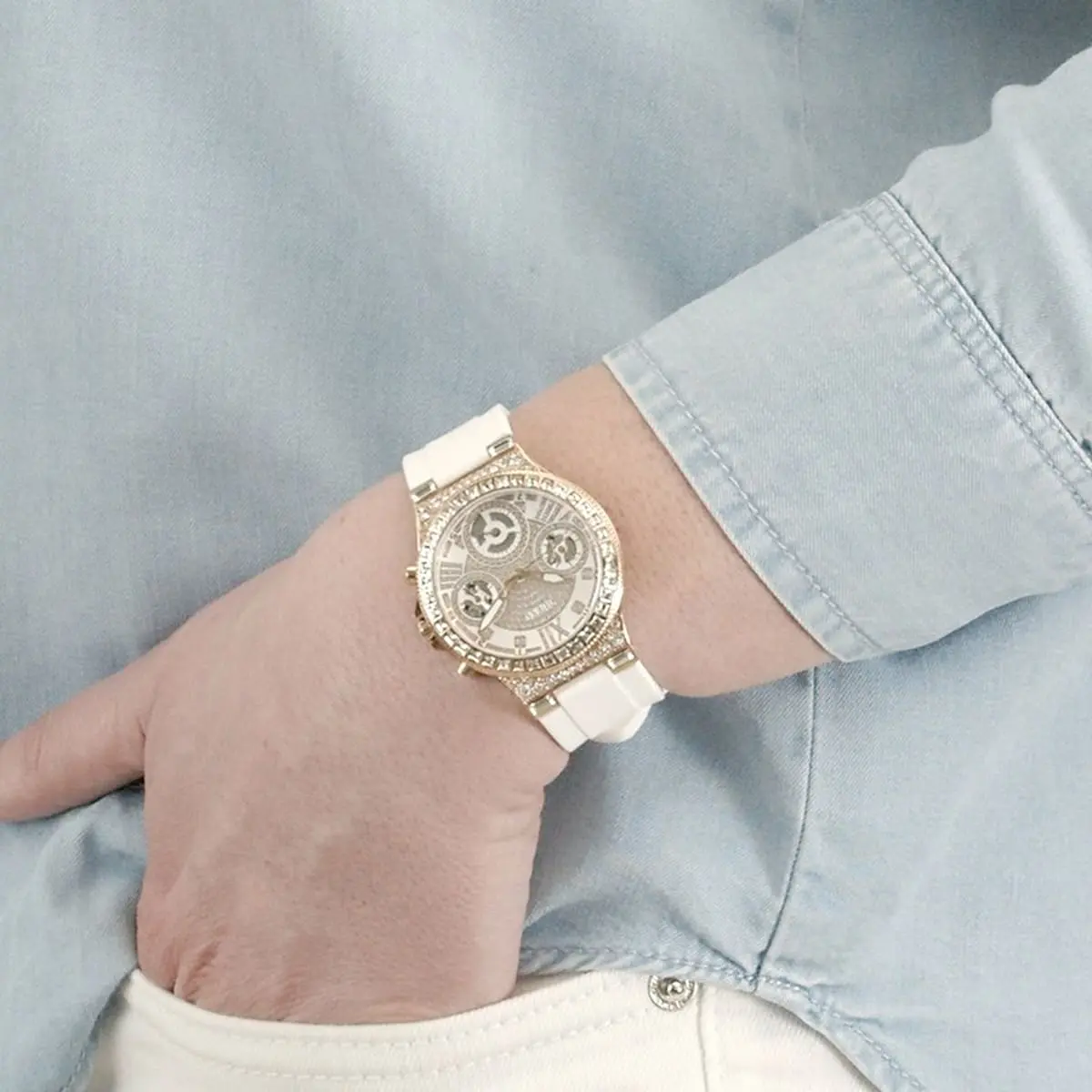 GUESS GW0368G3 Moonlight Women's Rose gold Watch with white strap - Image 2